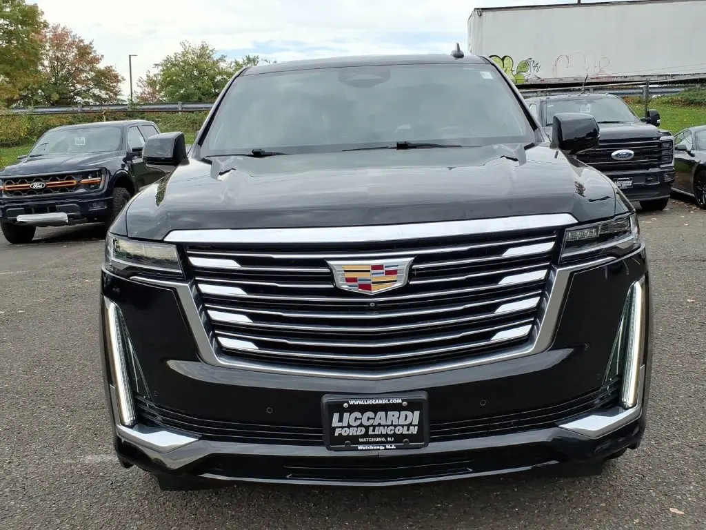 2021 Cadillac Escalade - $63,990