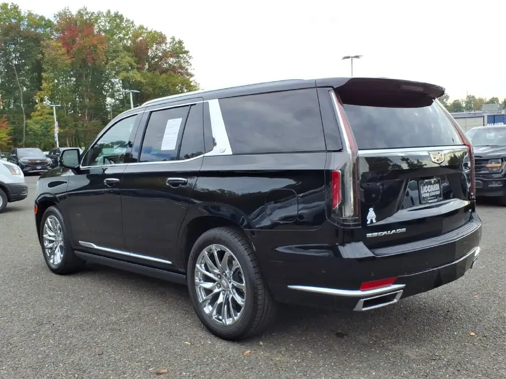2021 Cadillac Escalade - $63,990