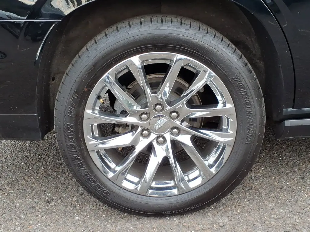 2021 Cadillac Escalade - $63,990