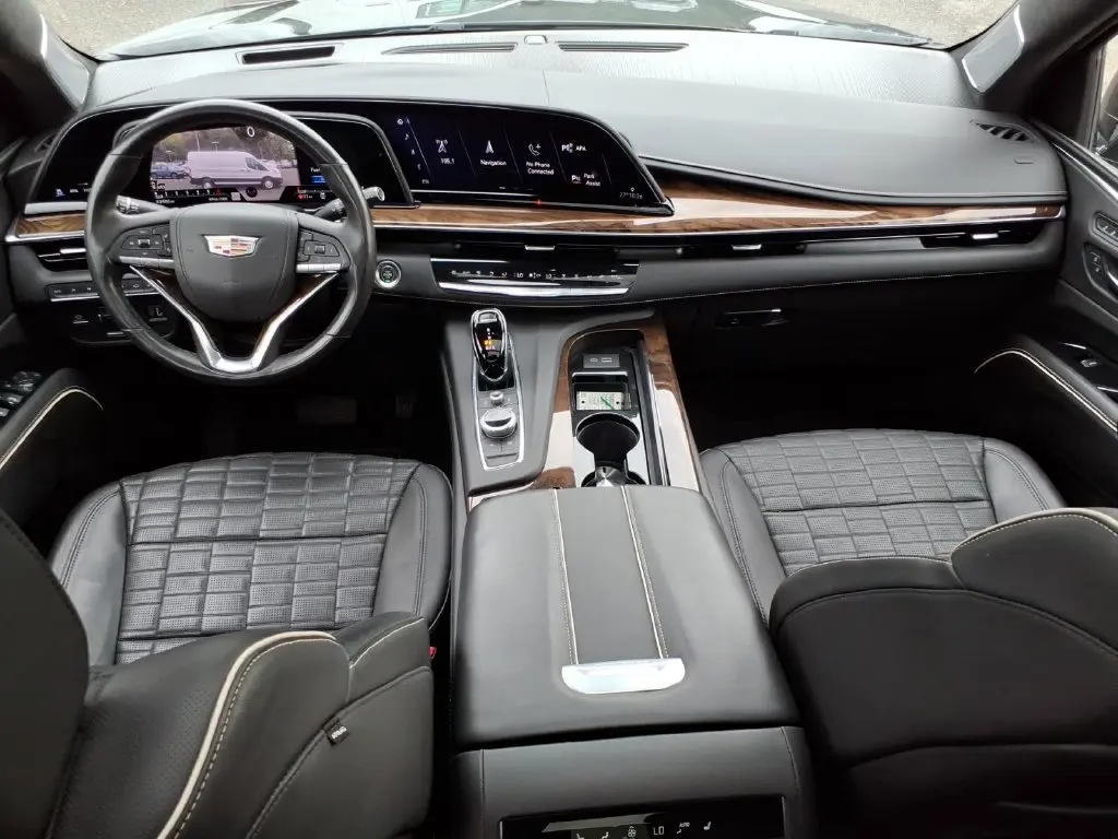 2021 Cadillac Escalade - $63,990