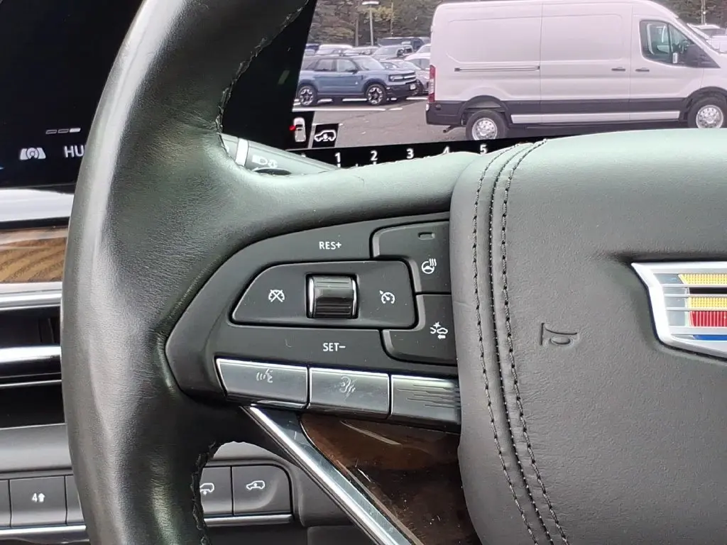 2021 Cadillac Escalade - $63,990