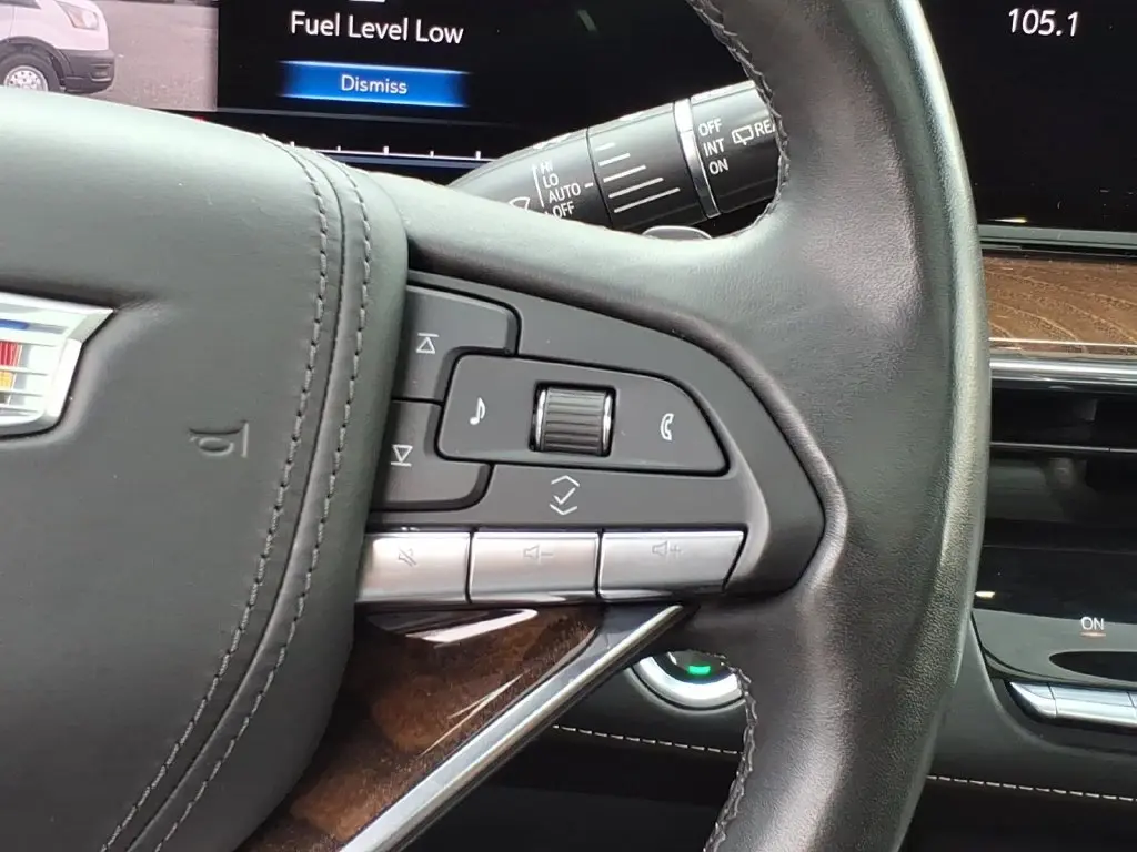 2021 Cadillac Escalade - $63,990