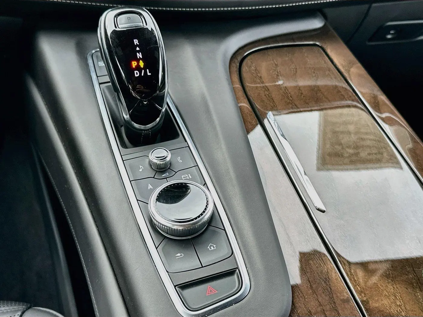 2024 Cadillac Escalade - $80,994