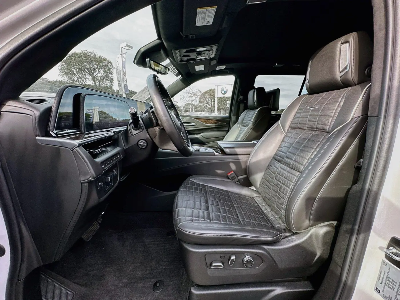 2024 Cadillac Escalade - $80,994