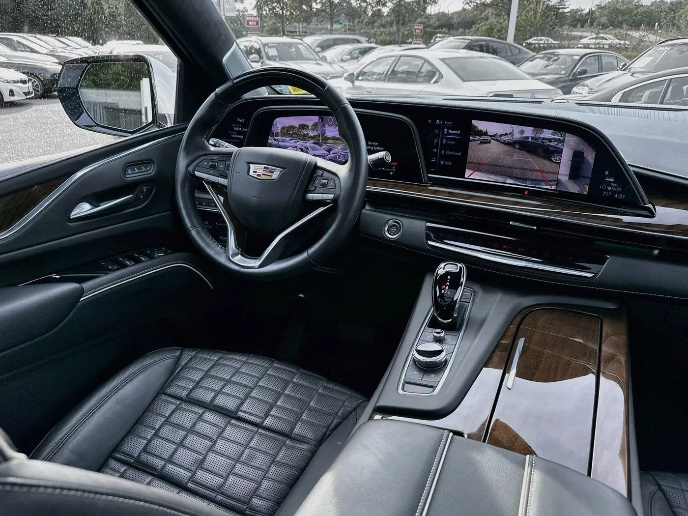 2024 Cadillac Escalade - $80,994