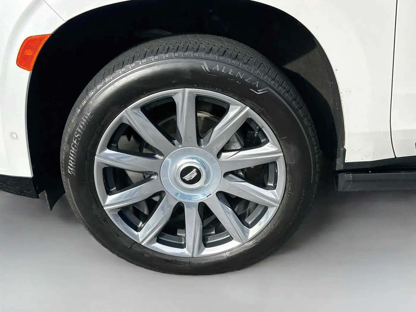 2024 Cadillac Escalade - $80,994