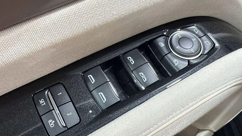 2023 Cadillac Escalade Premium Luxury Platinum