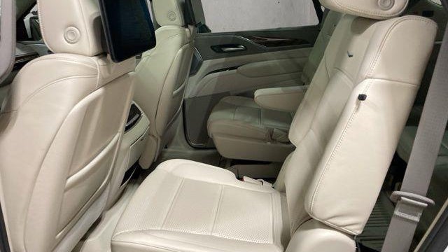2024 Cadillac Escalade Premium Luxury Platinum
