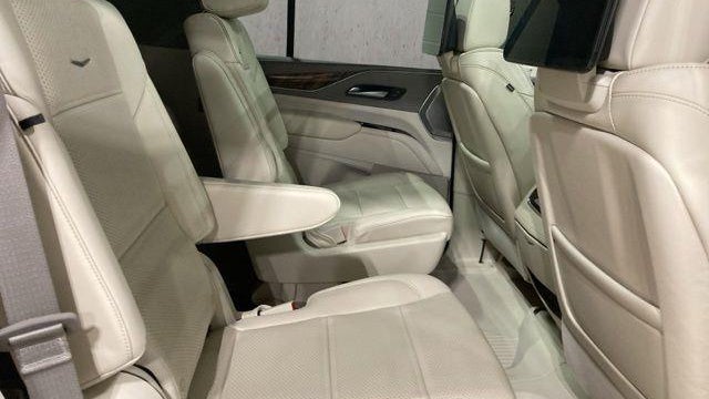 2024 Cadillac Escalade Premium Luxury Platinum
