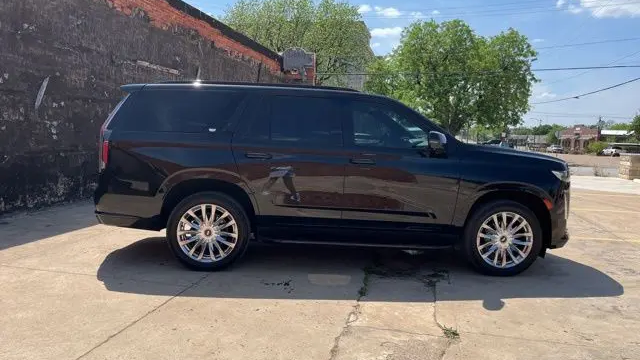 2022 Cadillac Escalade Sport
