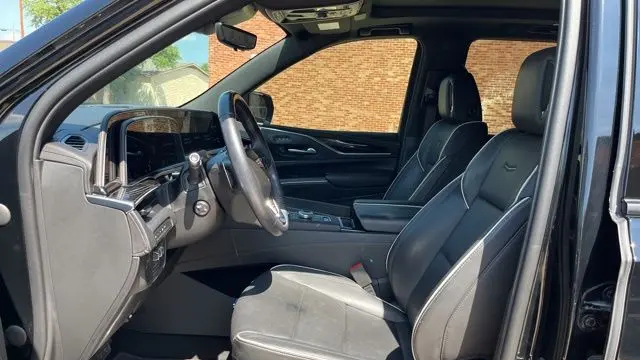 2022 Cadillac Escalade Sport