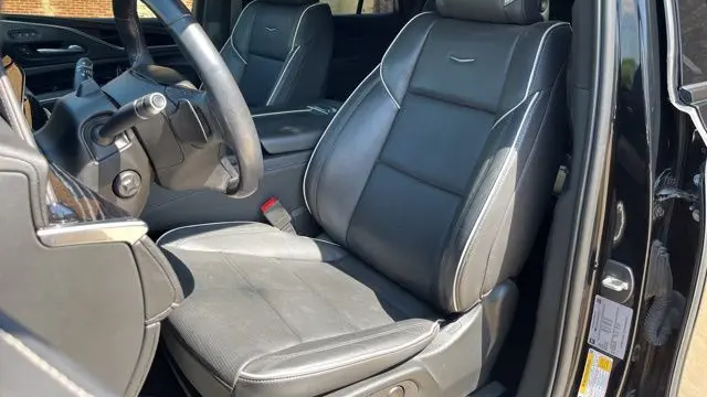 2022 Cadillac Escalade Sport