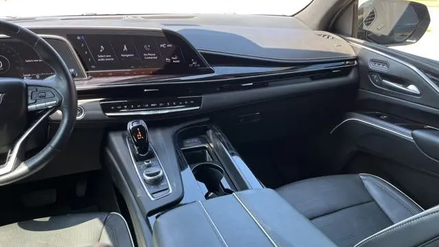 2022 Cadillac Escalade Sport