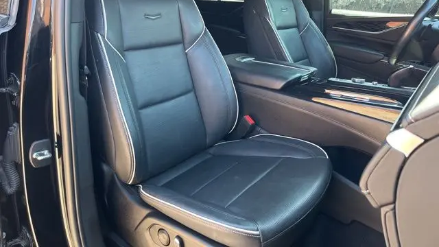 2022 Cadillac Escalade Sport