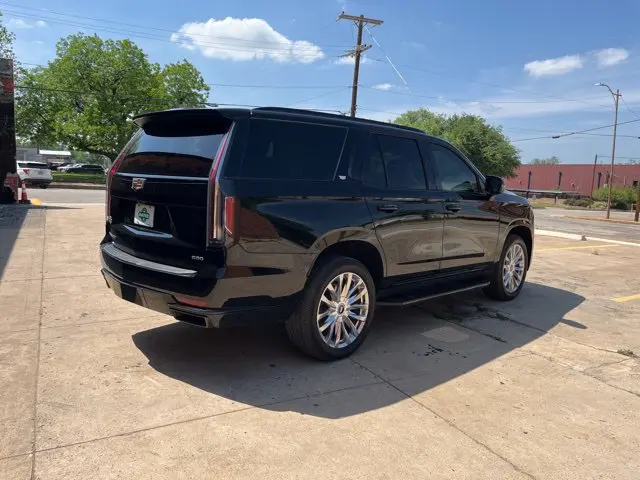 2022 Cadillac Escalade - $53,112