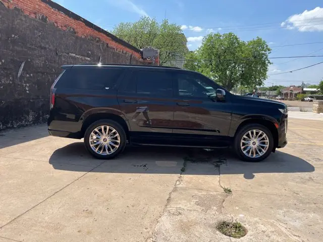 2022 Cadillac Escalade - $53,112