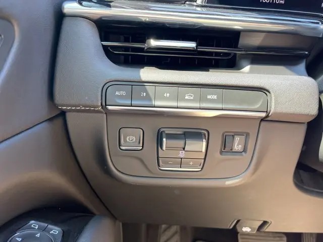 2022 Cadillac Escalade - $53,112
