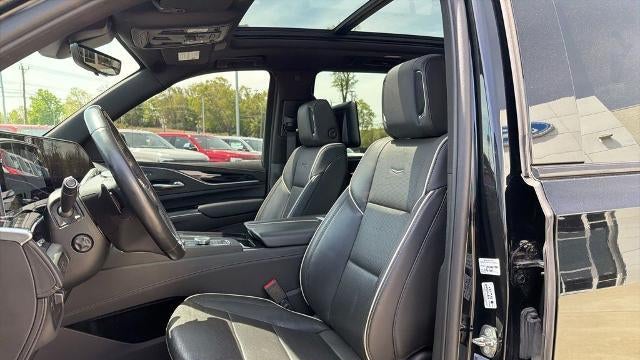 2023 Cadillac Escalade Sport