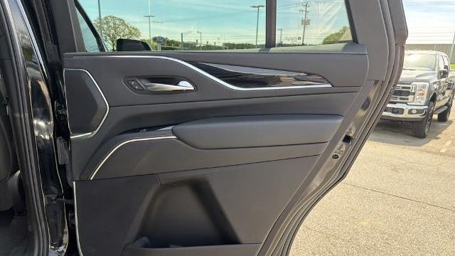2023 Cadillac Escalade Sport