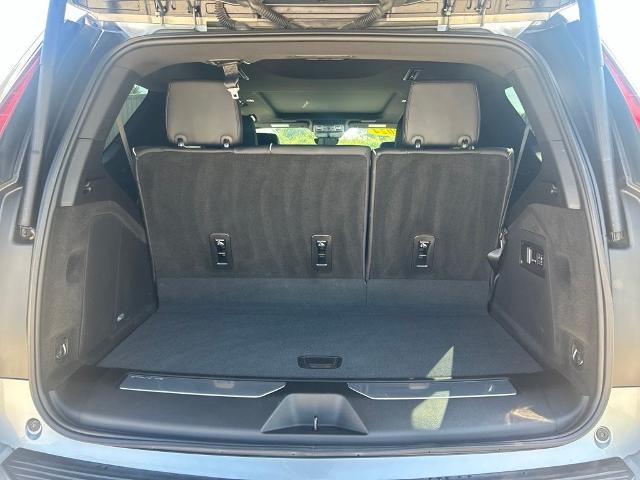 2024 Cadillac Escalade - $74,233