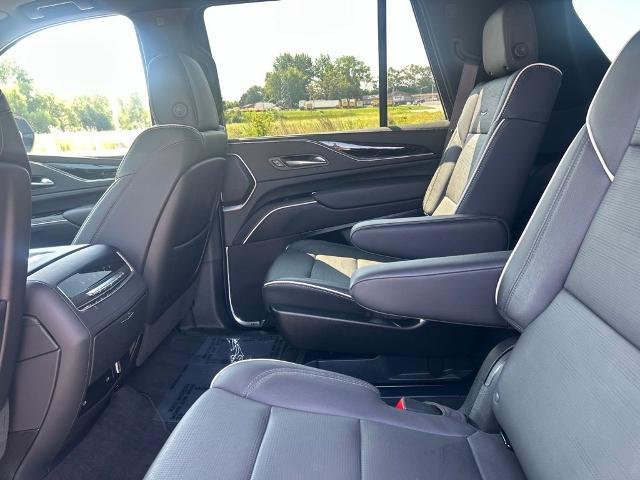 2024 Cadillac Escalade - $74,233