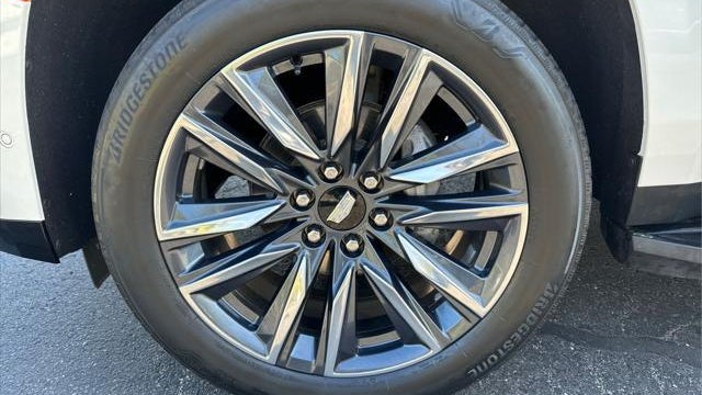 2023 Cadillac Escalade Sport