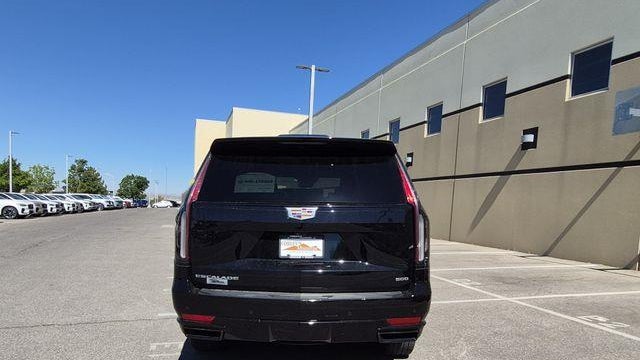 2024 Cadillac Escalade Sport
