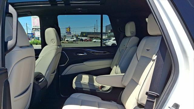 2024 Cadillac Escalade Sport