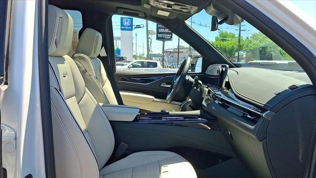 2024 Cadillac Escalade Sport