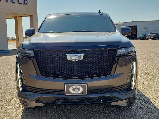 2021 Cadillac Escalade - $51,998