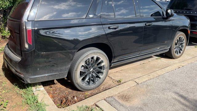 2023 Cadillac Escalade Sport