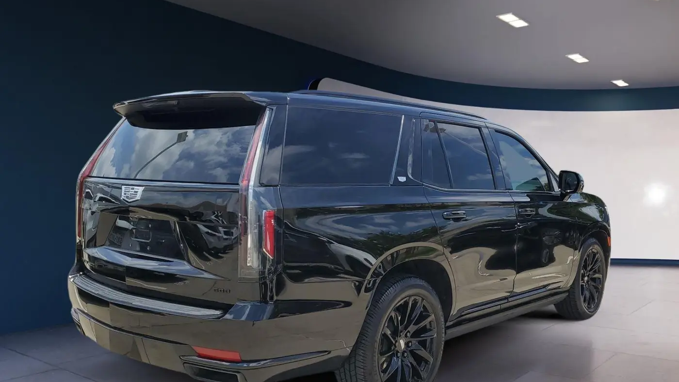 2024 Cadillac Escalade Sport