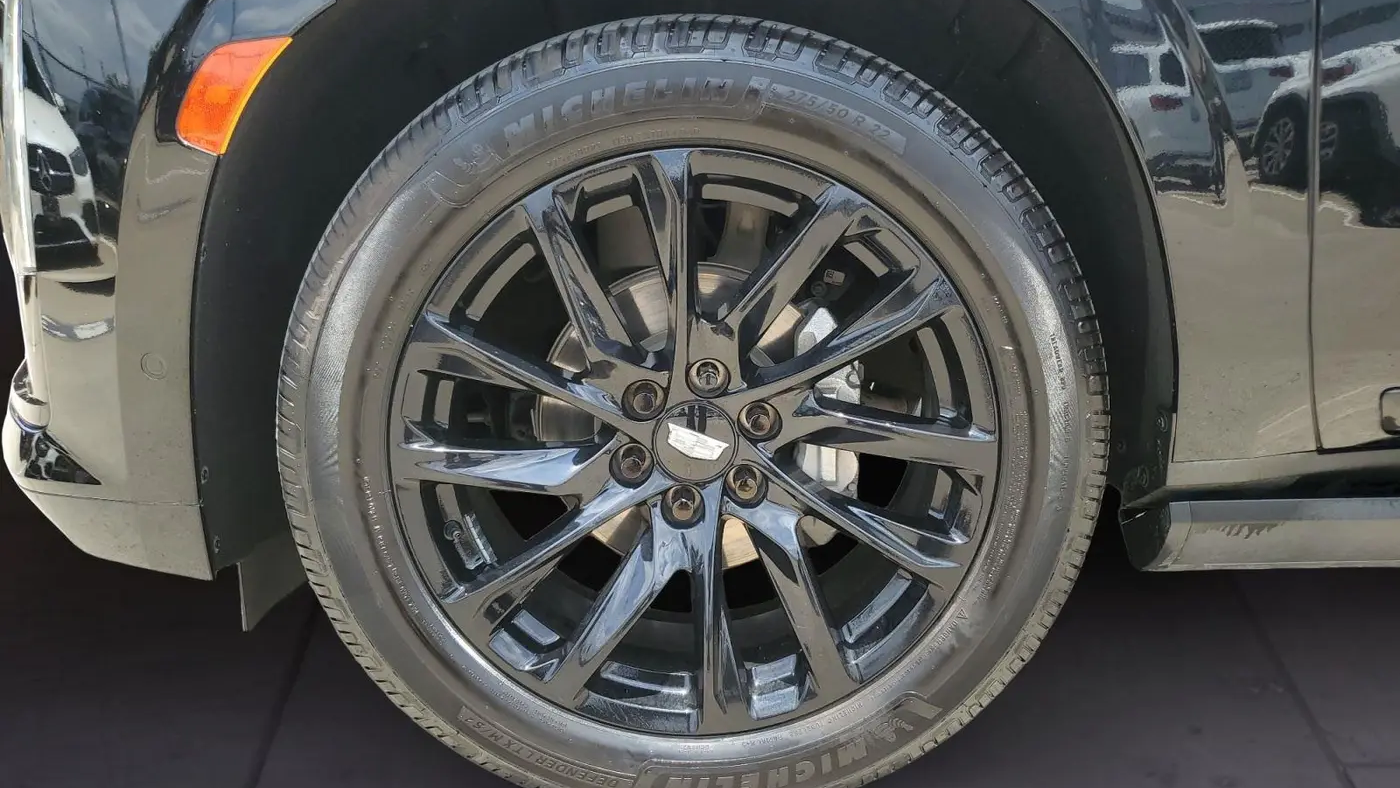 2024 Cadillac Escalade Sport