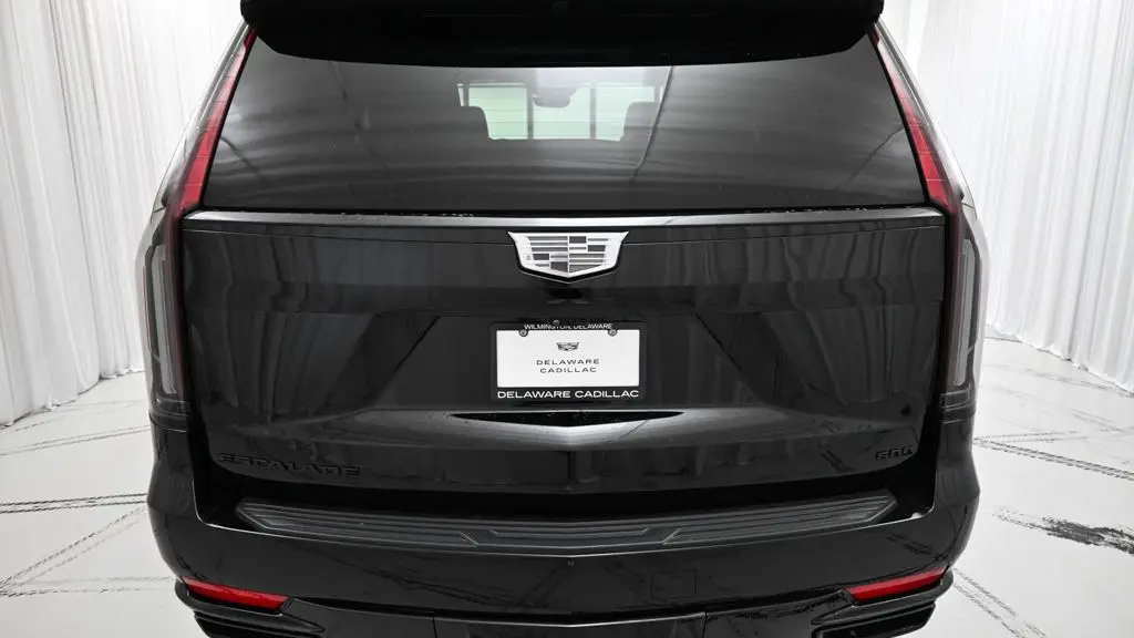 2024 Cadillac Escalade Sport