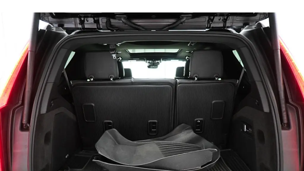 2024 Cadillac Escalade Sport