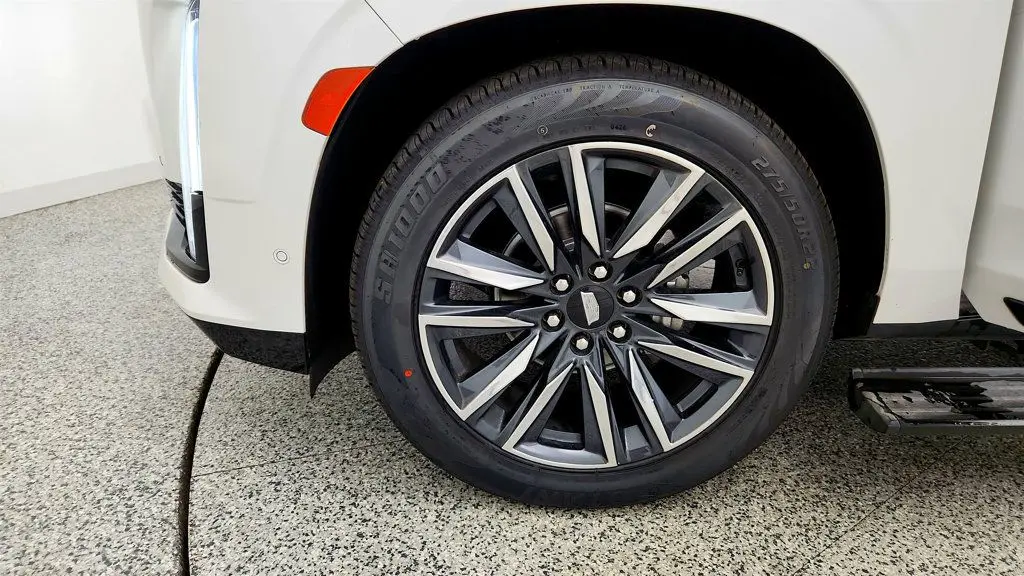 2024 Cadillac Escalade - $73,995