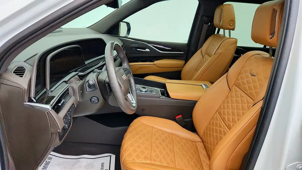 2024 Cadillac Escalade - $73,995