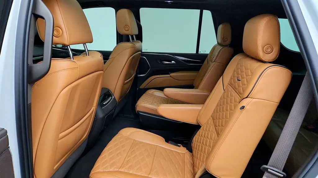 2024 Cadillac Escalade - $73,995