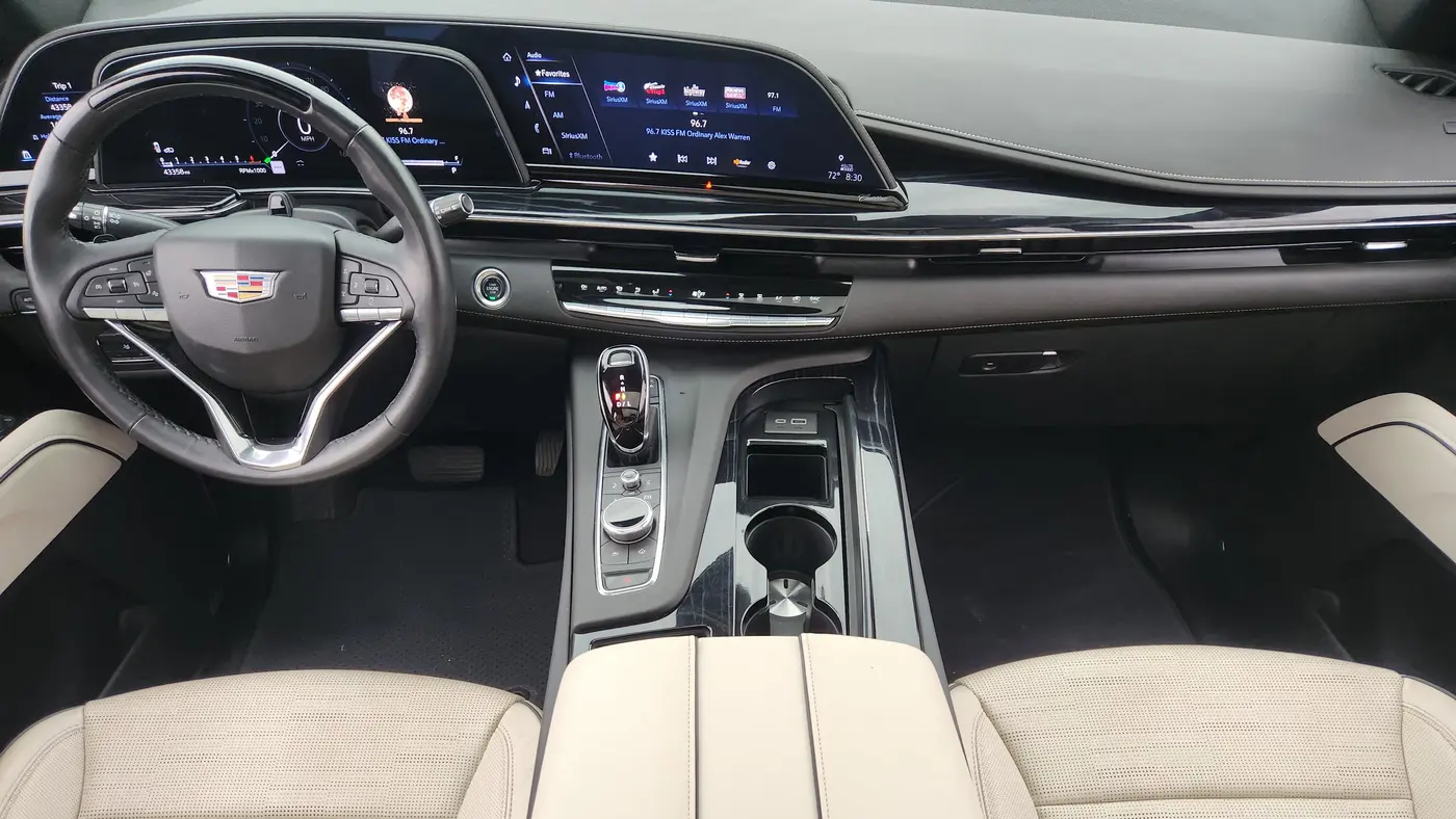 2024 Cadillac Escalade Sport