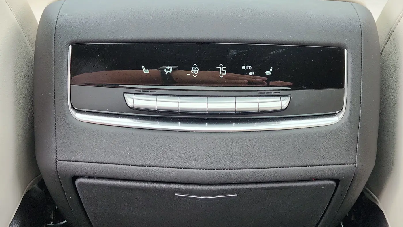 2024 Cadillac Escalade Sport