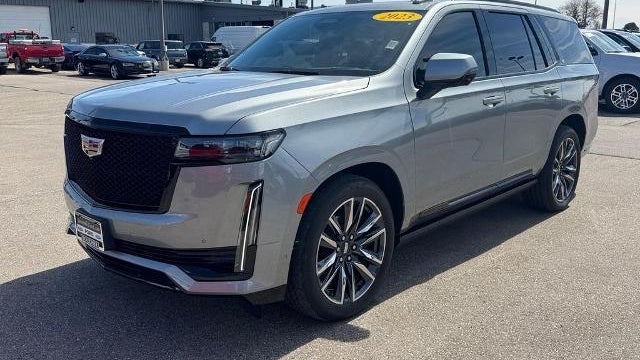 2023 Cadillac Escalade Sport