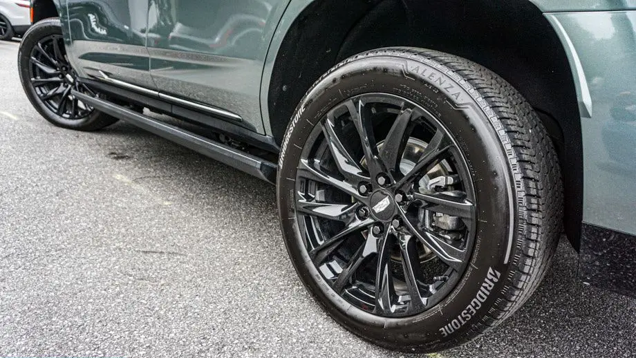 2024 Cadillac Escalade Sport