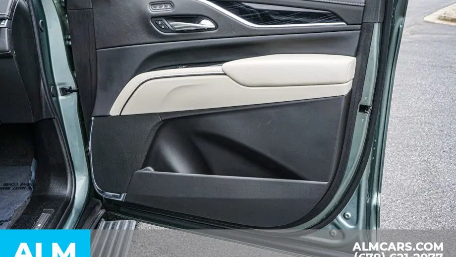 2024 Cadillac Escalade Sport