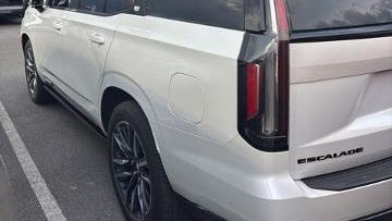 2021 Cadillac Escalade Sport