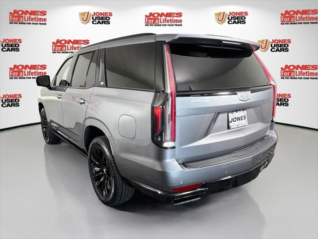 2021 Cadillac Escalade - $63,995