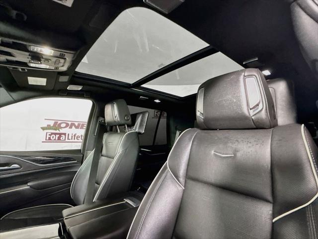 2021 Cadillac Escalade - $63,995