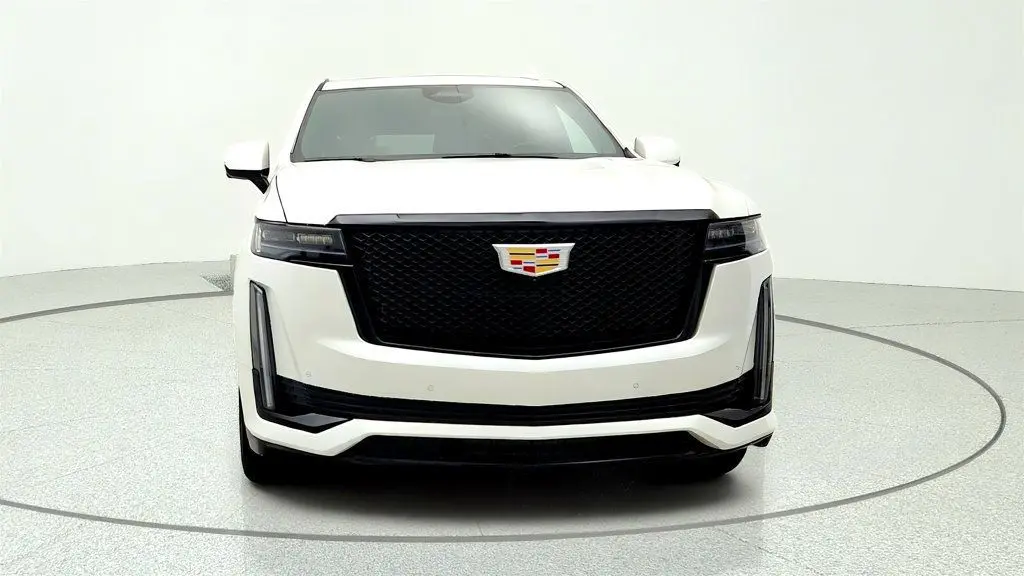 2022 Cadillac Escalade - $59,995