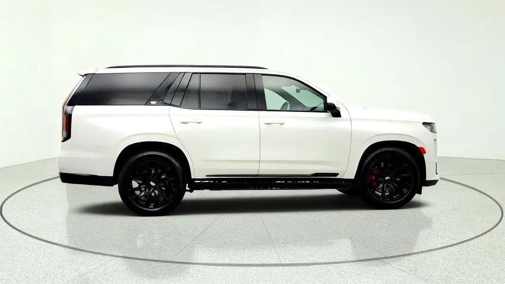2022 Cadillac Escalade - $59,995