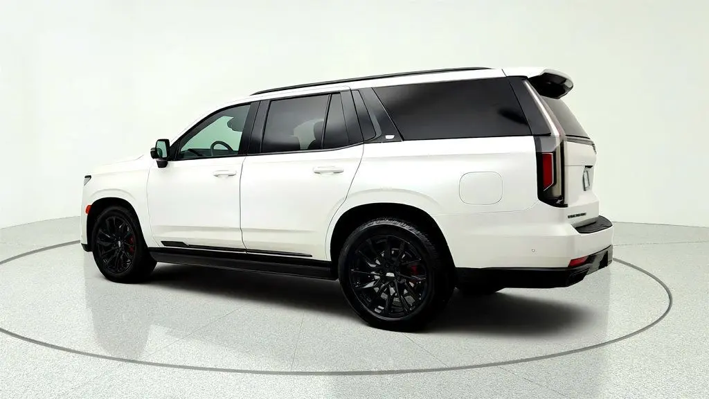 2022 Cadillac Escalade - $59,995