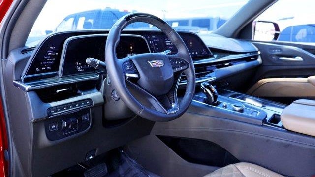 2024 Cadillac Escalade Sport